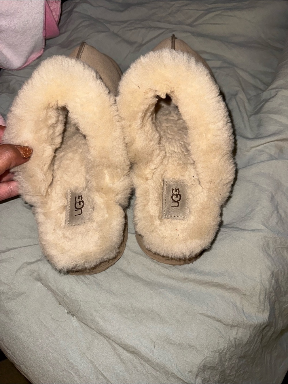 UGG Women’s platform Slip-On Slippers - Chestnut Tan
